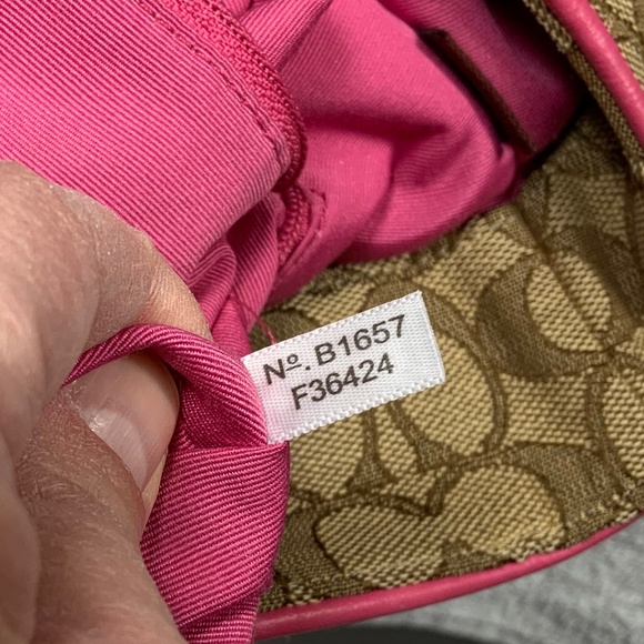 Coach Signature Phoebe Shoulder Bag - Picture 16 of 16